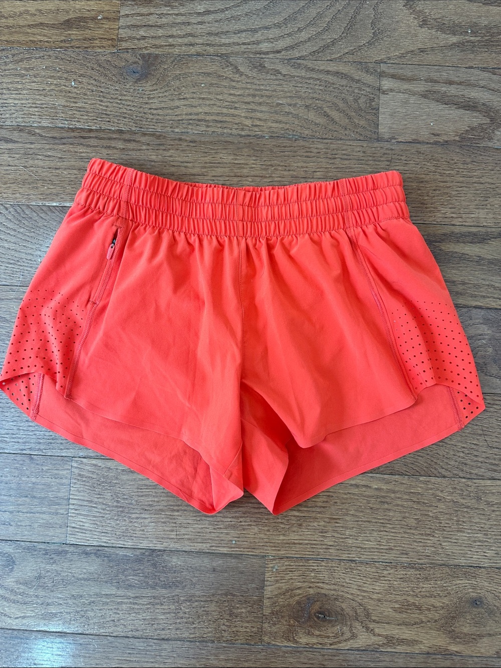 Athleta Women's Red-Orange Hustle 3” Shorts XXS